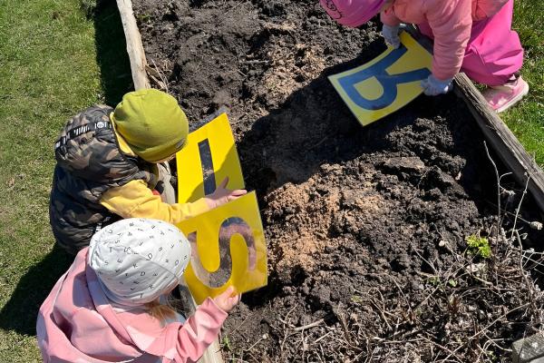 Outdoor activities for sustainability, innovation and success