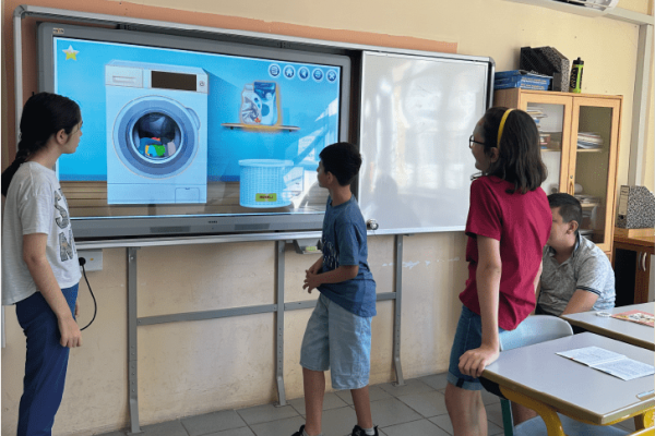 Integrating special needs individuals into digi-holistic education